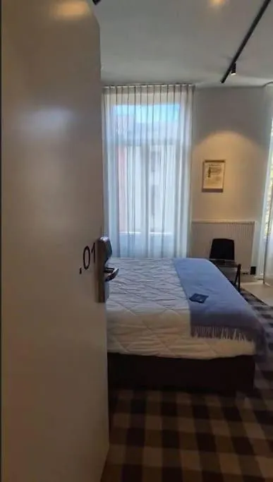 Lägenhet Charming Studio Retreat For Two In Central Gent Belgien